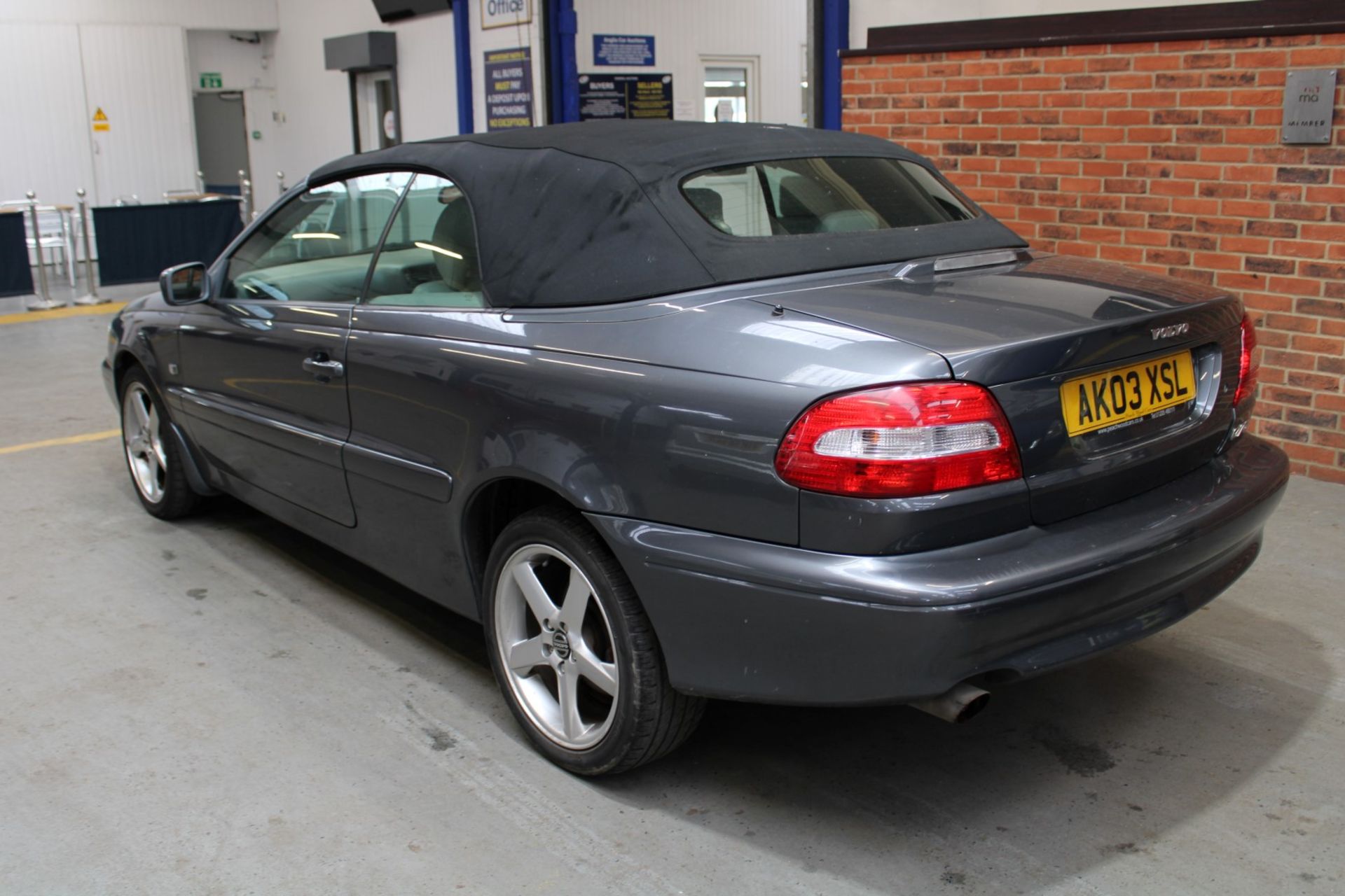 03 03 Volvo C70 T - Image 25 of 26