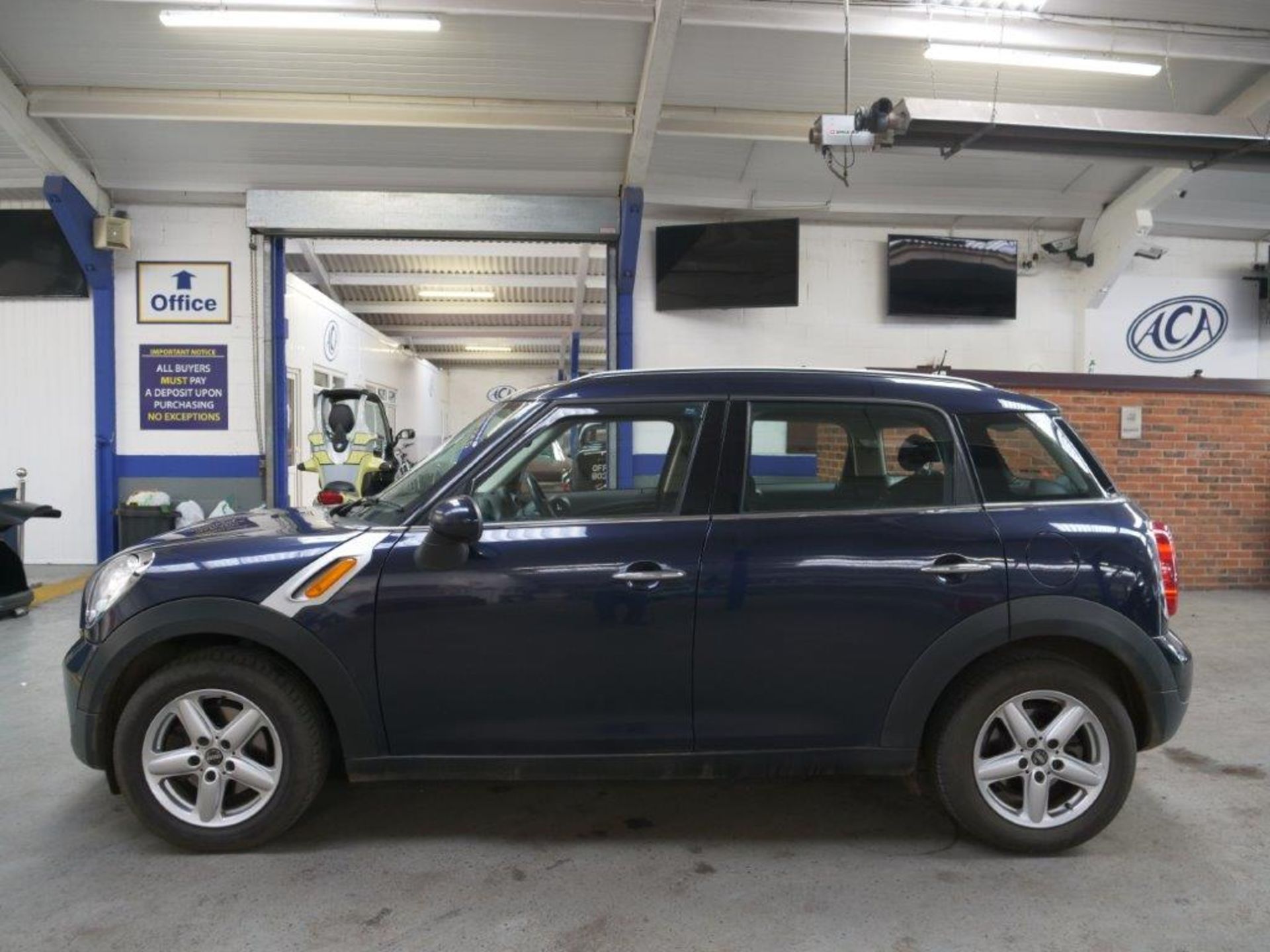 60 10 Mini Countryman One - Image 21 of 36