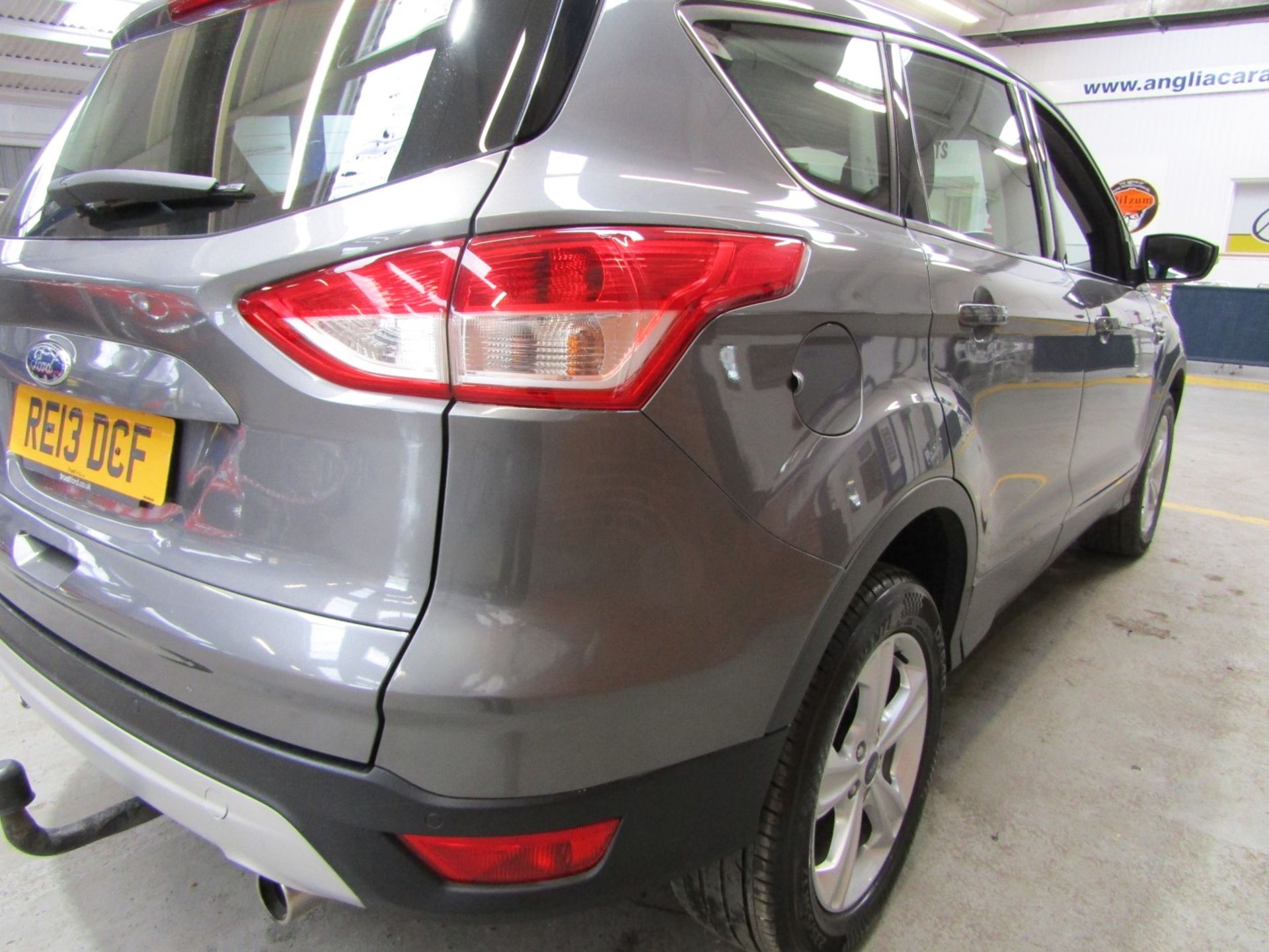 13 13 Ford Kuga Zetec TDCI Auto - Image 6 of 18