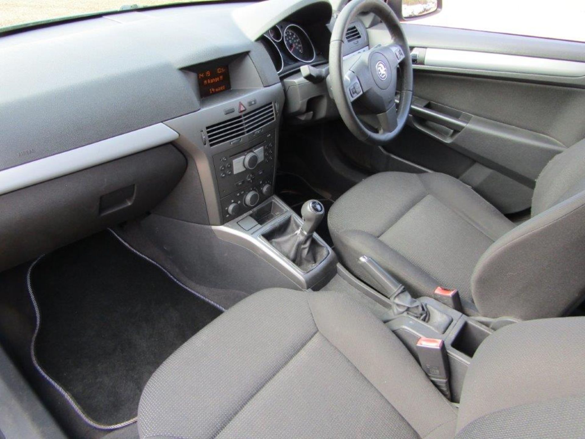 06 06 Vauxhall Astra Breeze - Image 19 of 21