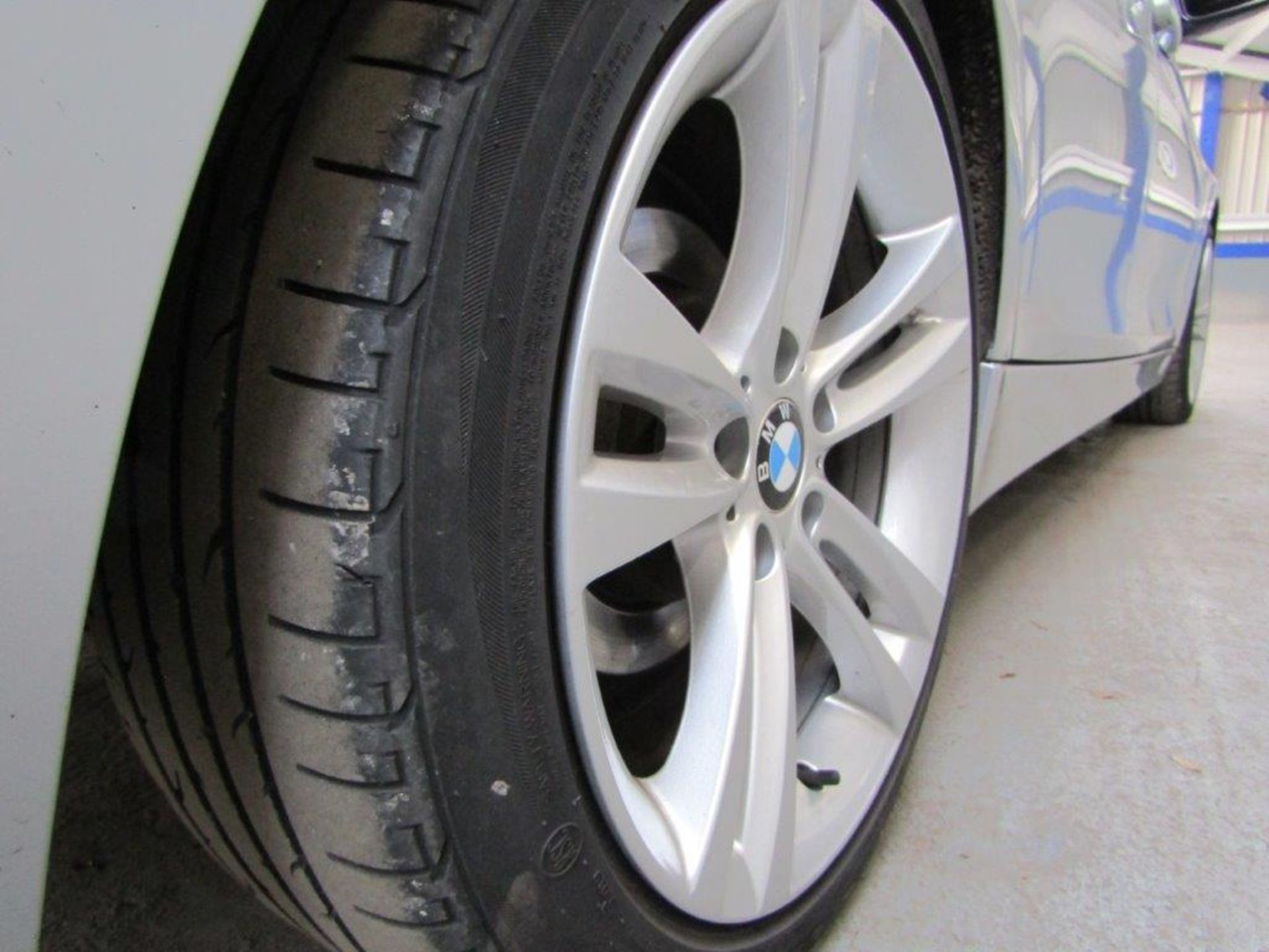 62 12 BMW 320D Sport Touring - Image 16 of 29