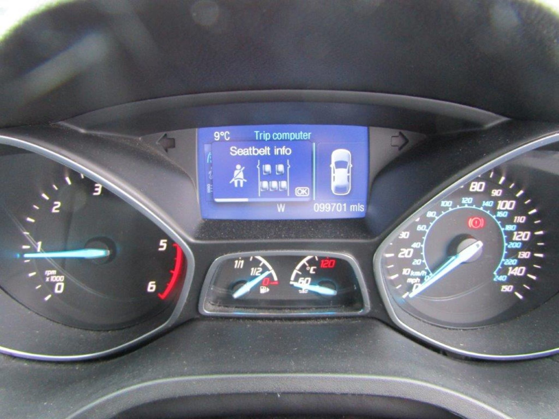 14 14 Ford Kuga Titanium 4x2 TDCI - Image 18 of 26