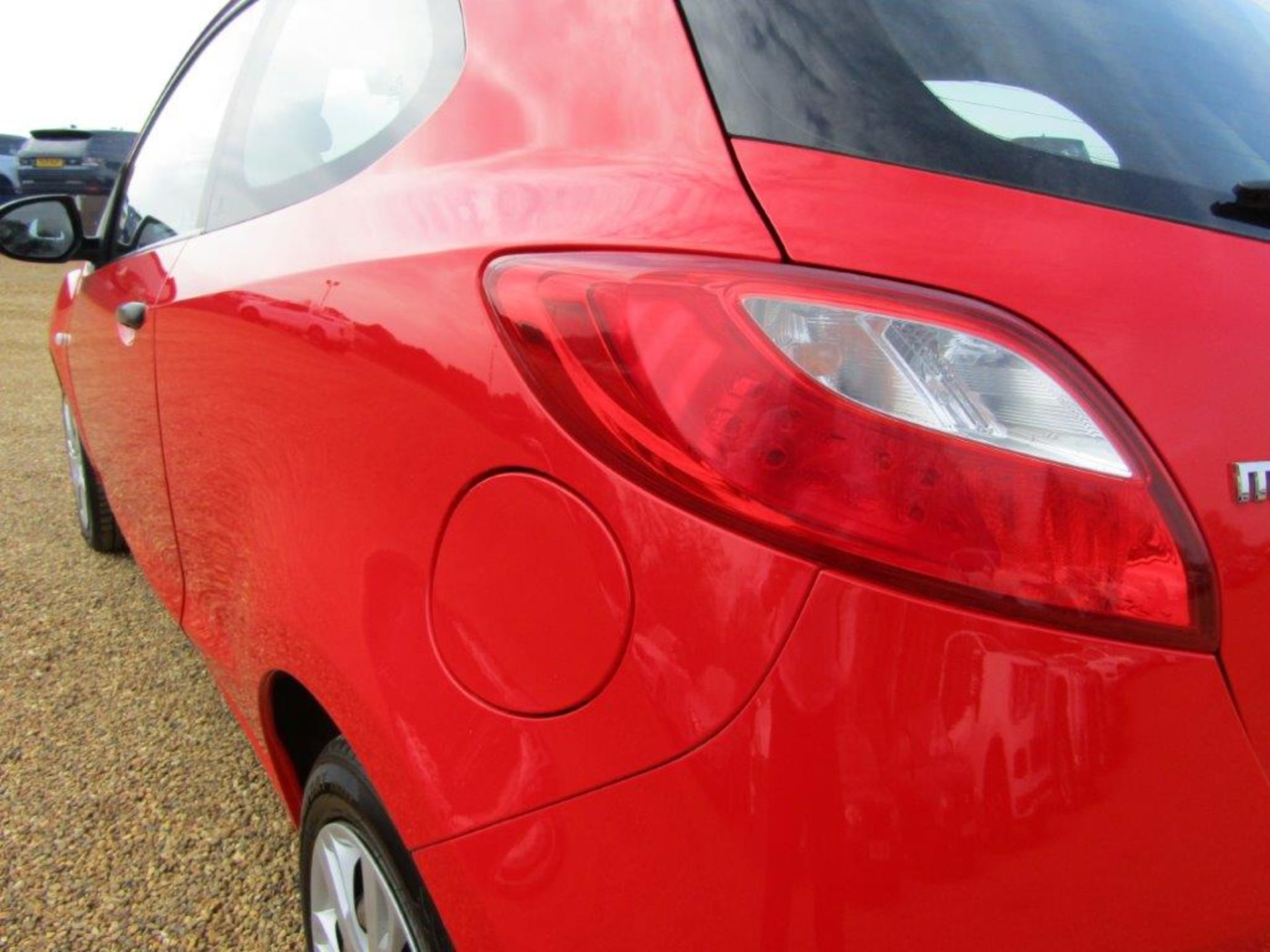 12 12 Mazda 2 TS - Image 2 of 26