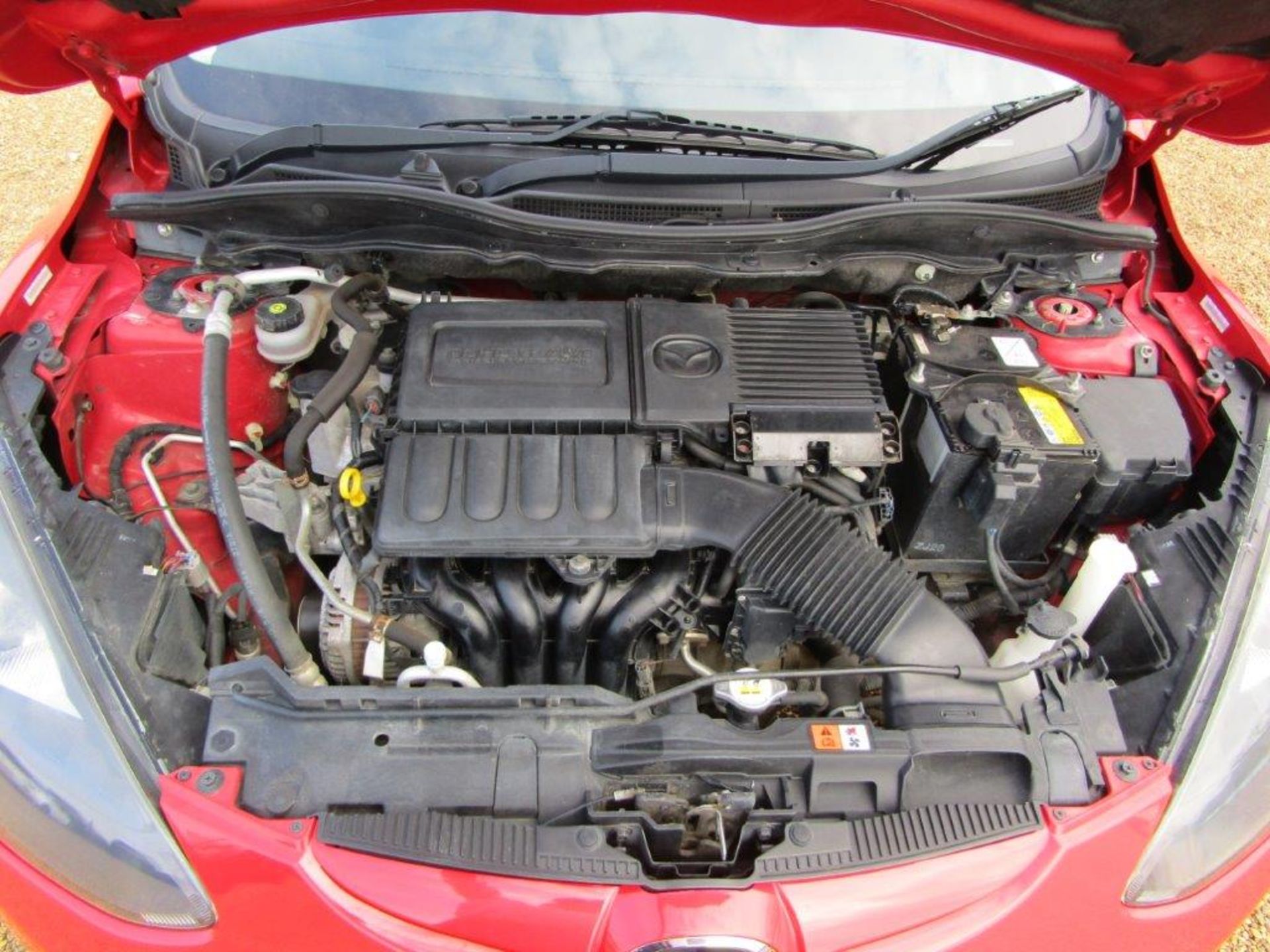 12 12 Mazda 2 TS - Image 21 of 26