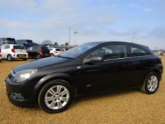 07 57 Vauxhall Astra Design 3dr