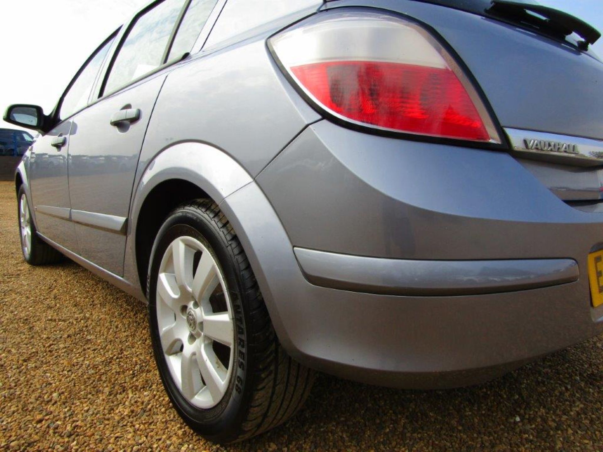 06 06 Vauxhall Astra Breeze - Image 2 of 21