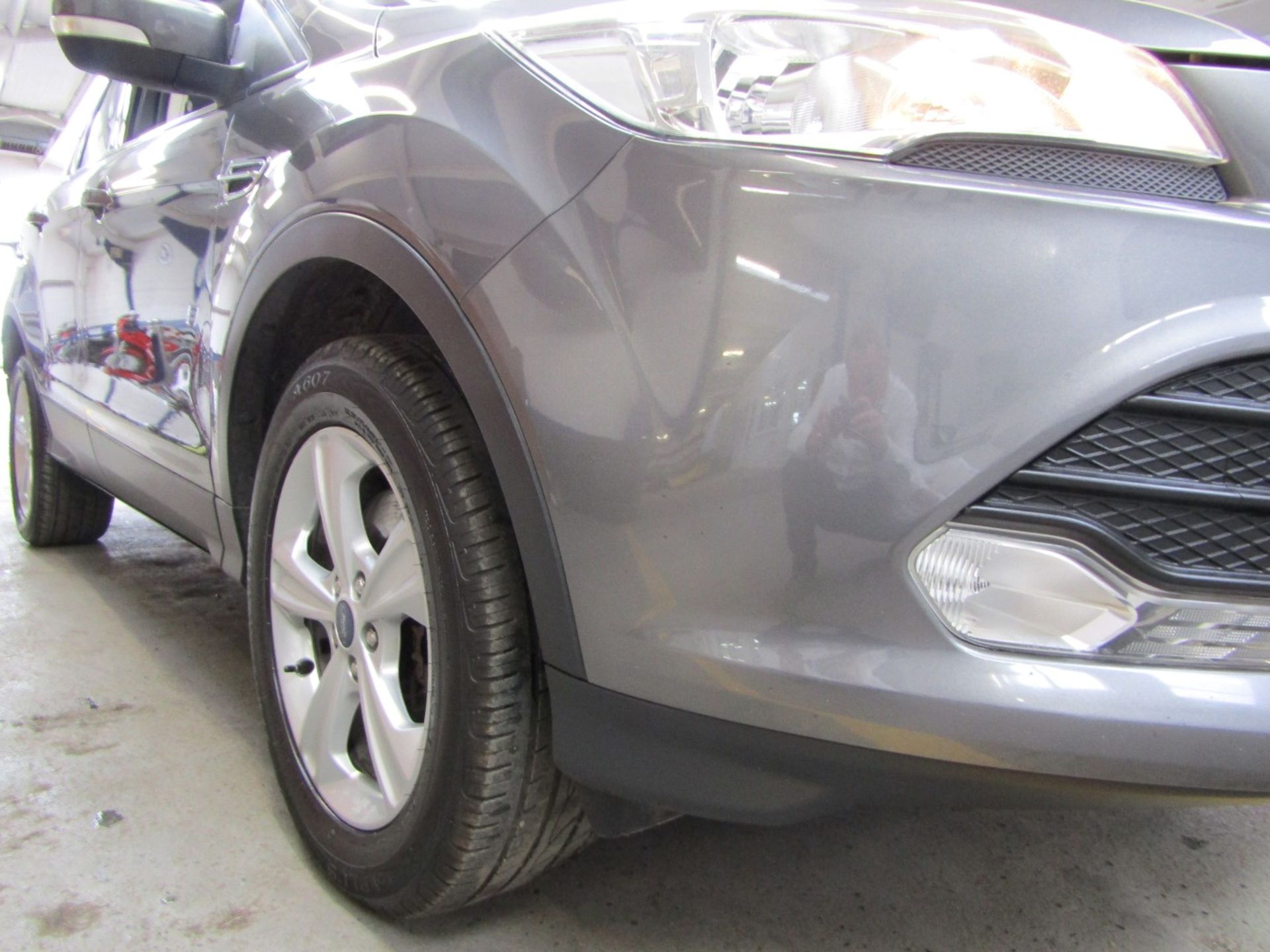 13 13 Ford Kuga Zetec TDCI Auto - Image 13 of 18