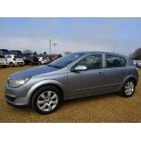 06 06 Vauxhall Astra Breeze