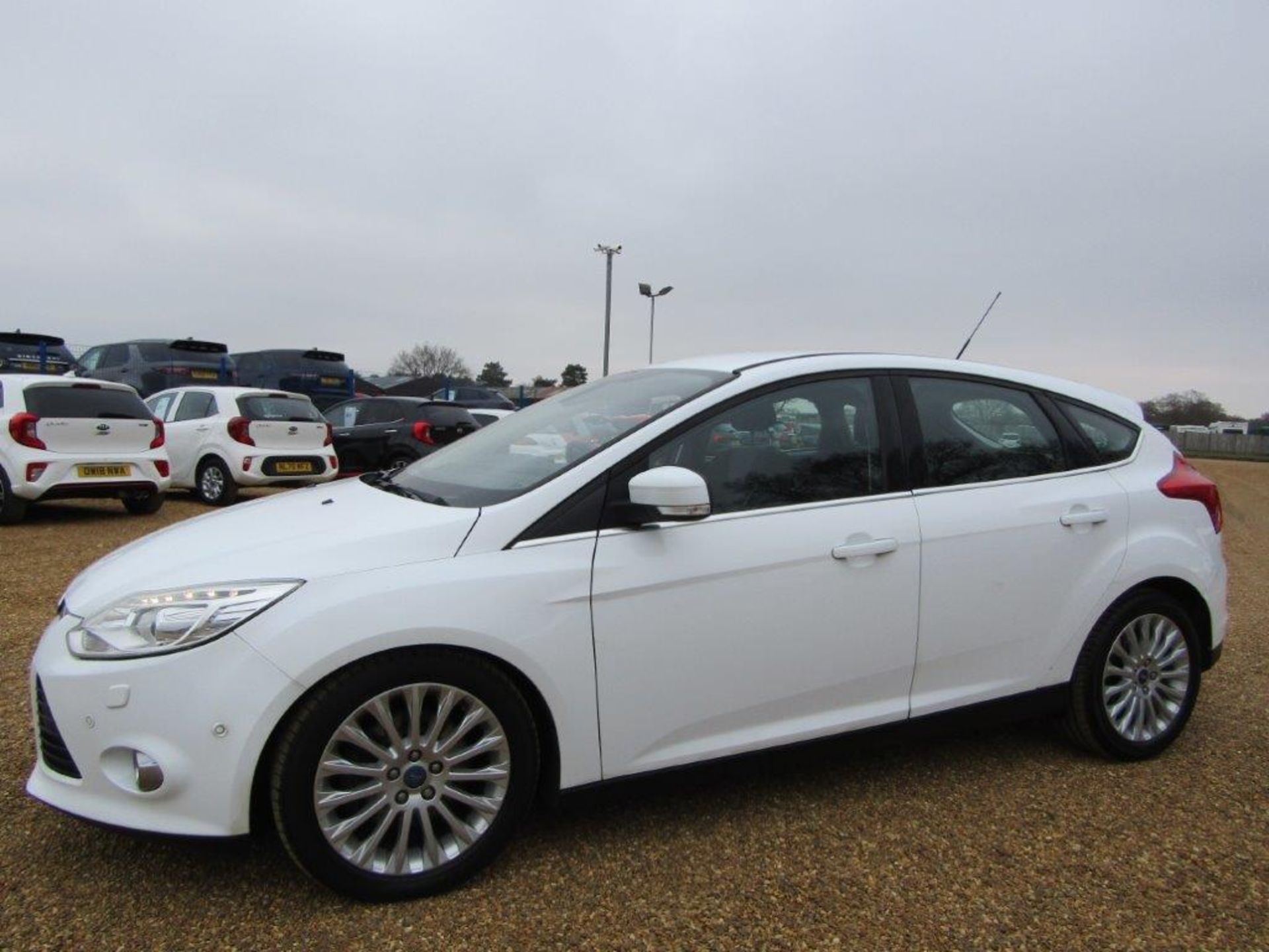 13 13 Ford Focus Titanium X TDCI