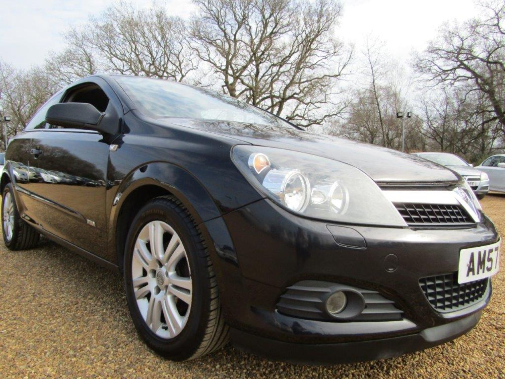 07 57 Vauxhall Astra Design 3dr - Image 9 of 26