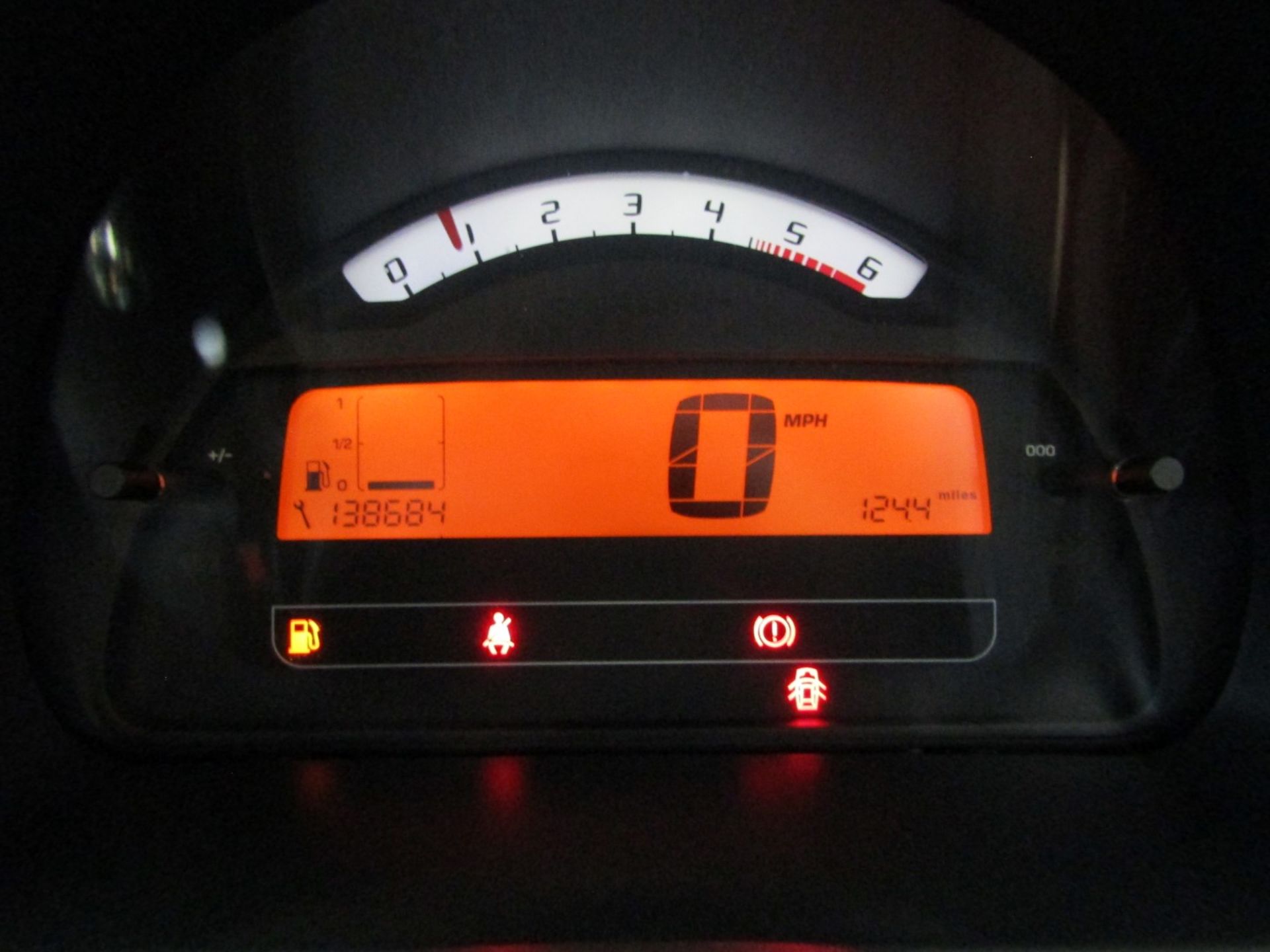 59 09 Citroen C3 Airdream Plus HDI - Image 12 of 18