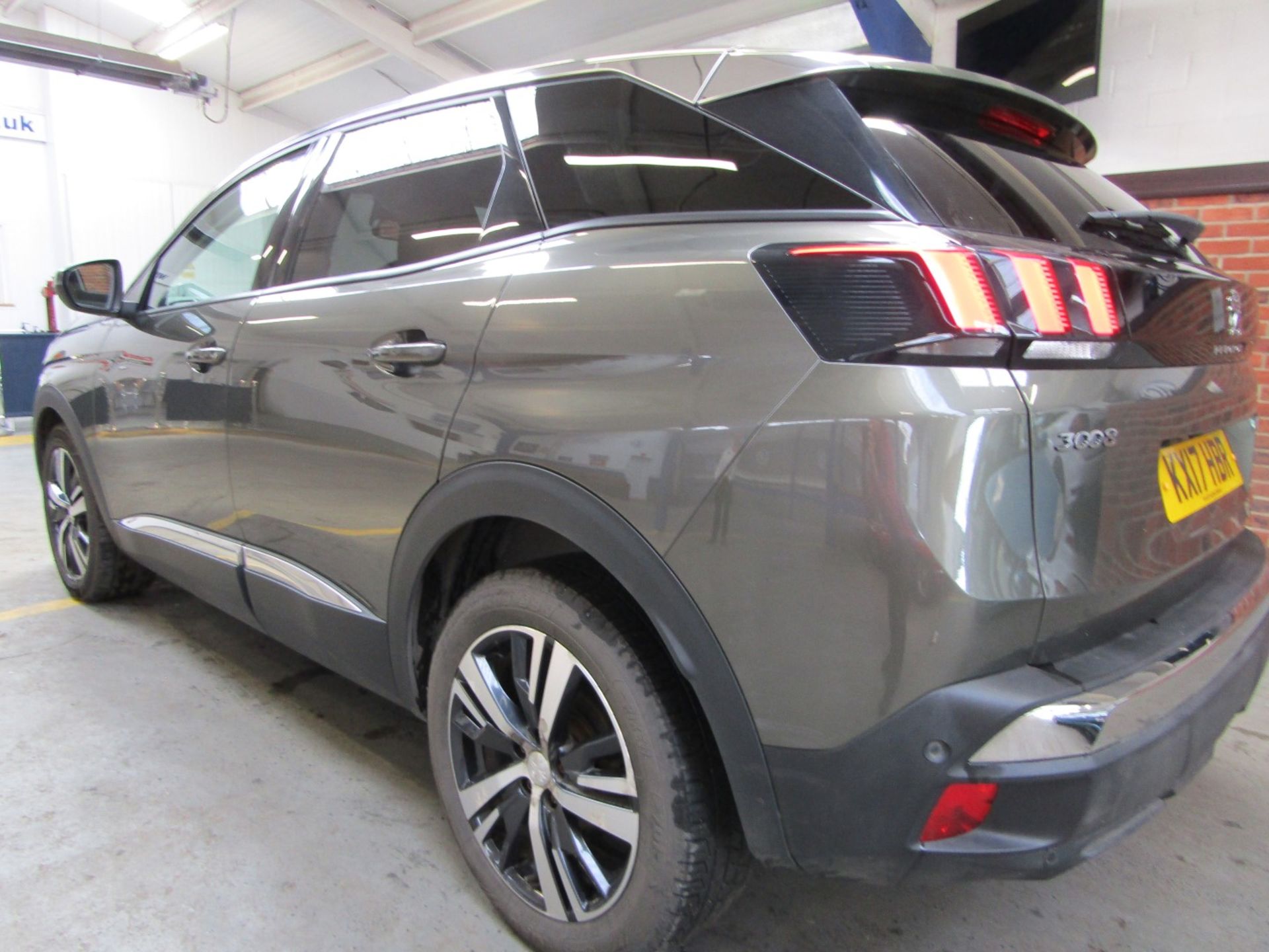 17 17 Peugeot 3008 Puretech Allure - Image 23 of 24