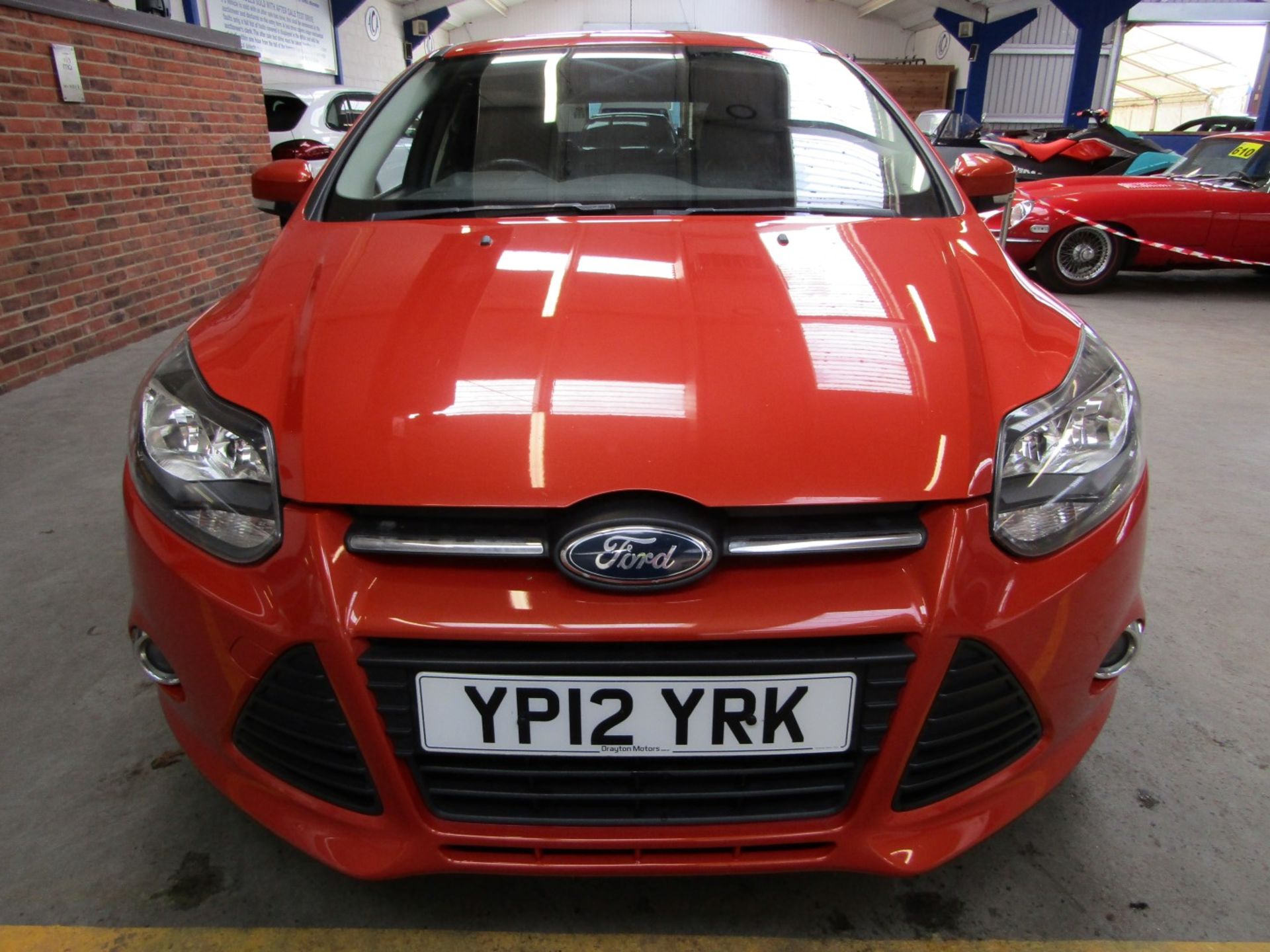 12 12 Ford Focus Zetec 105 - Image 2 of 19