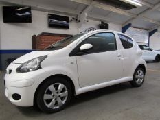 12 12 Toyota Aygo Go VVT-I