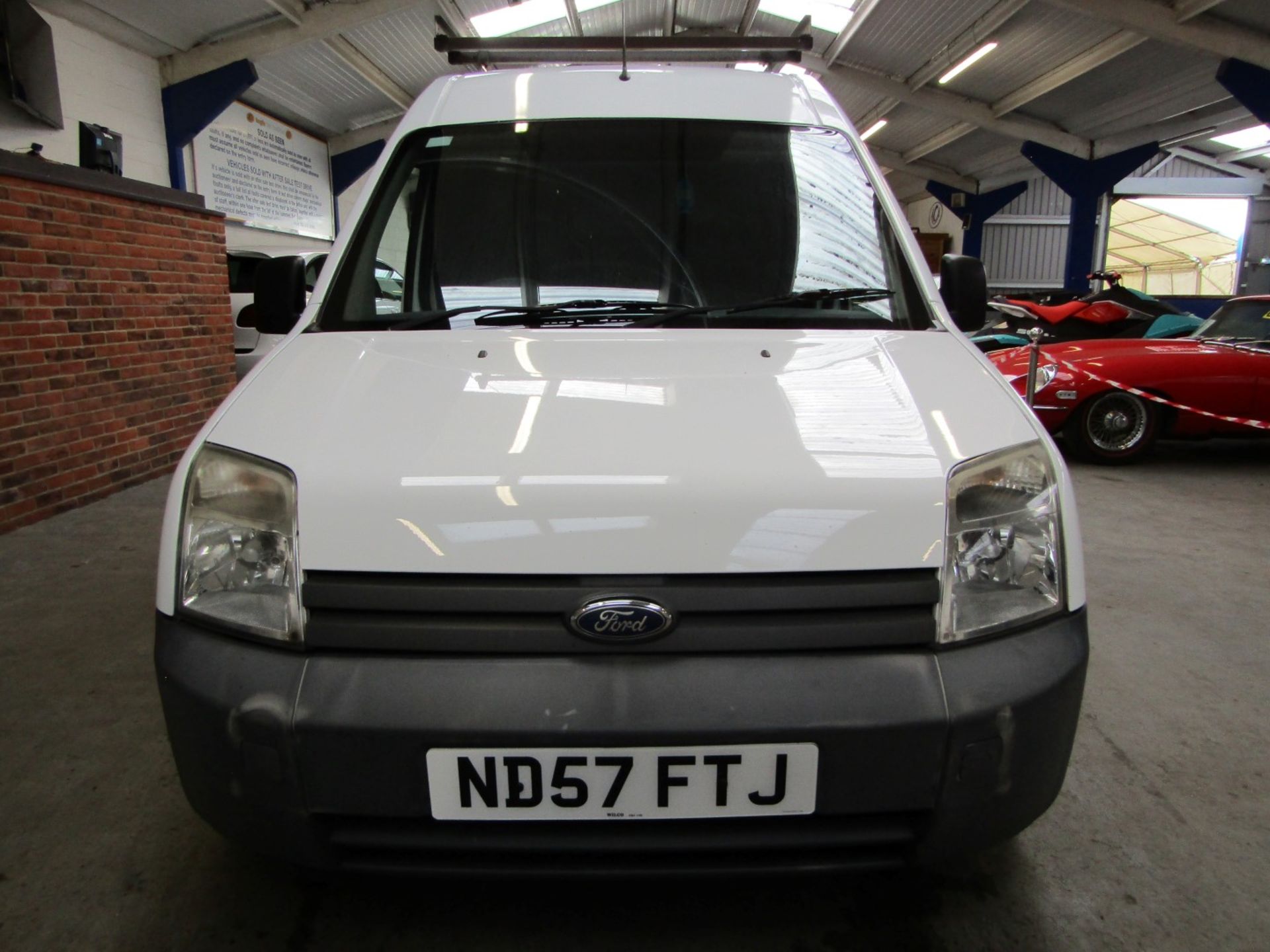 57 07 Ford Transit Connect T230 L90 - Image 2 of 16