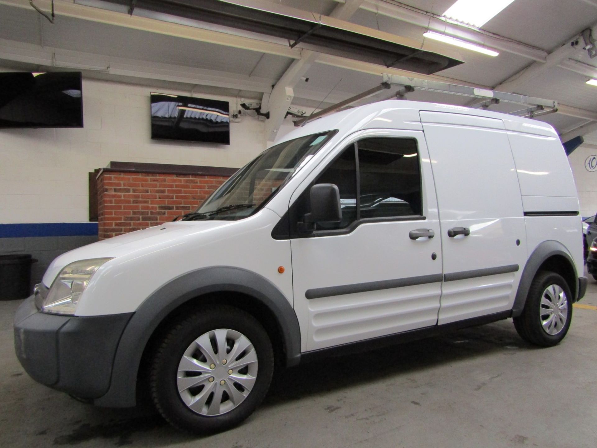 57 07 Ford Transit Connect T230 L90 - Image 16 of 16