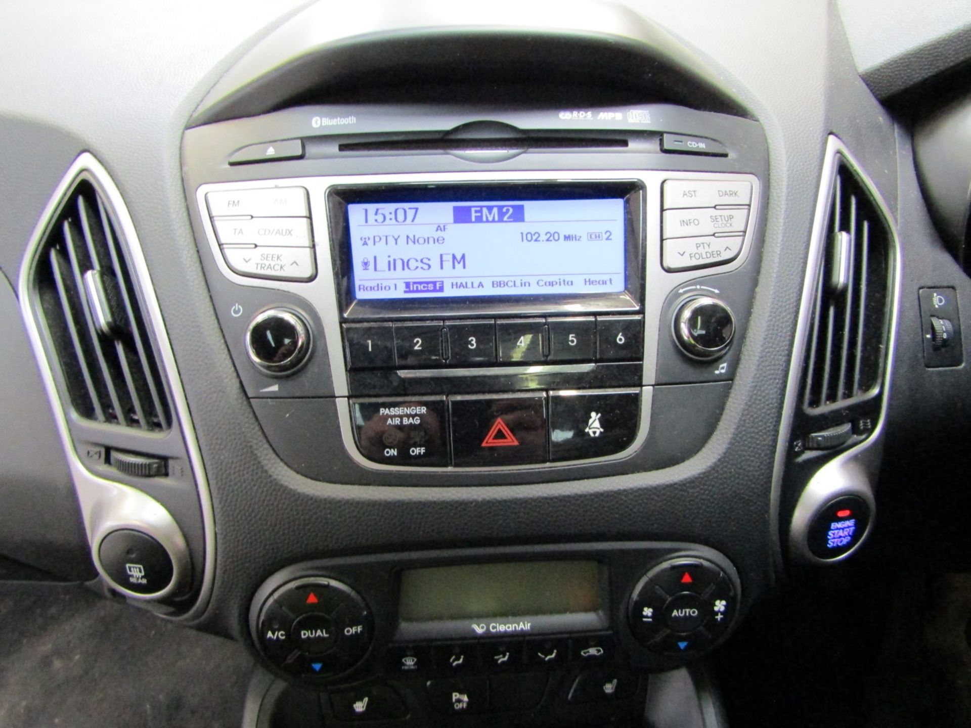 60 10 Hyundai IX35 Premium 2WD - Image 9 of 29