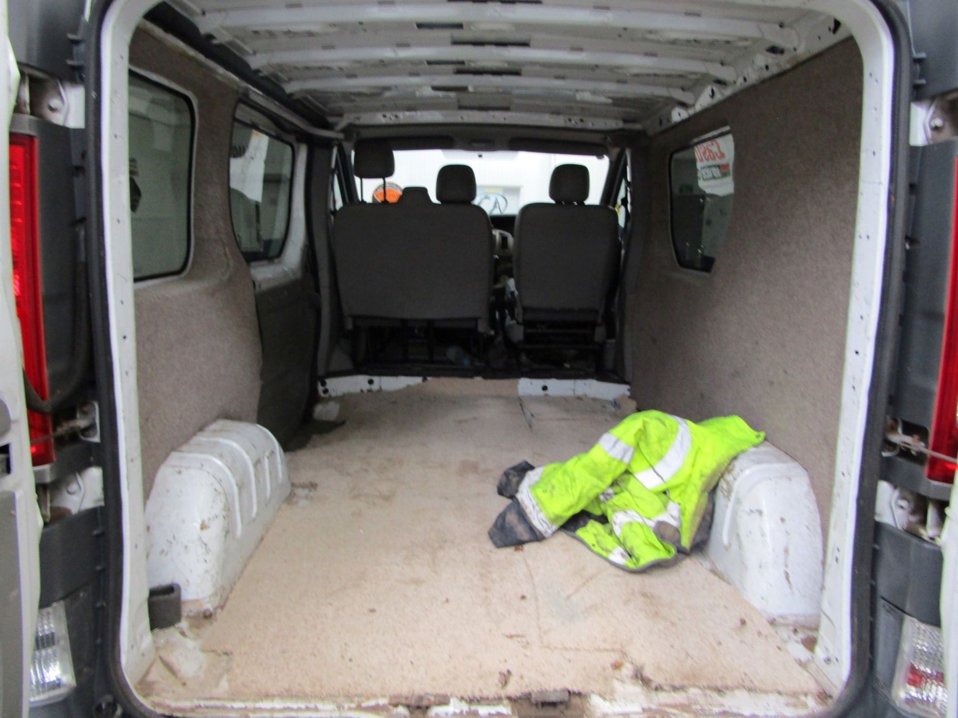 08 08 Vauxhall Vivaro 2700 CDTI SWB - Image 9 of 22