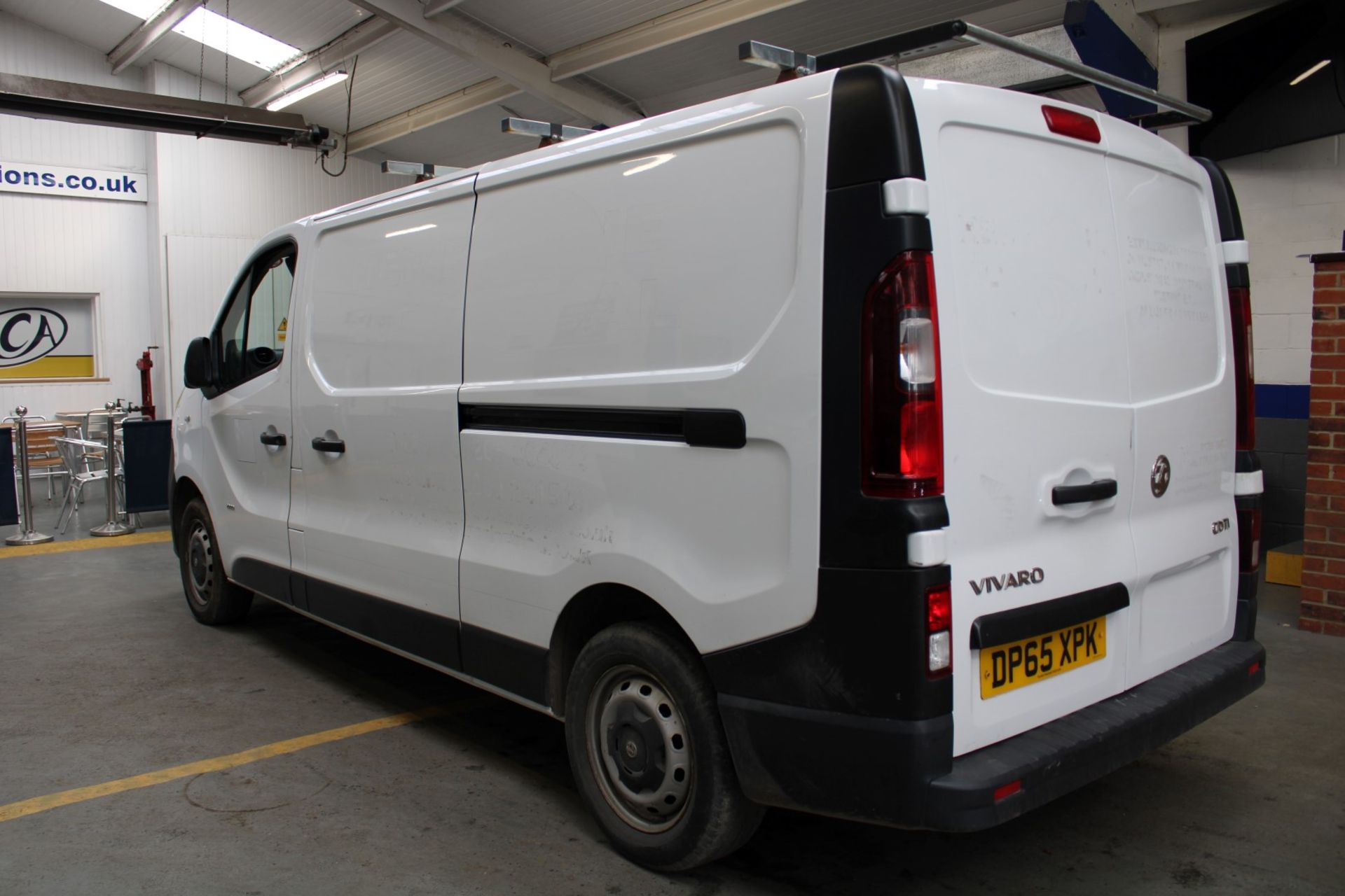 65 15 Vauxhall Vivaro 2900 CDTI - Image 19 of 22