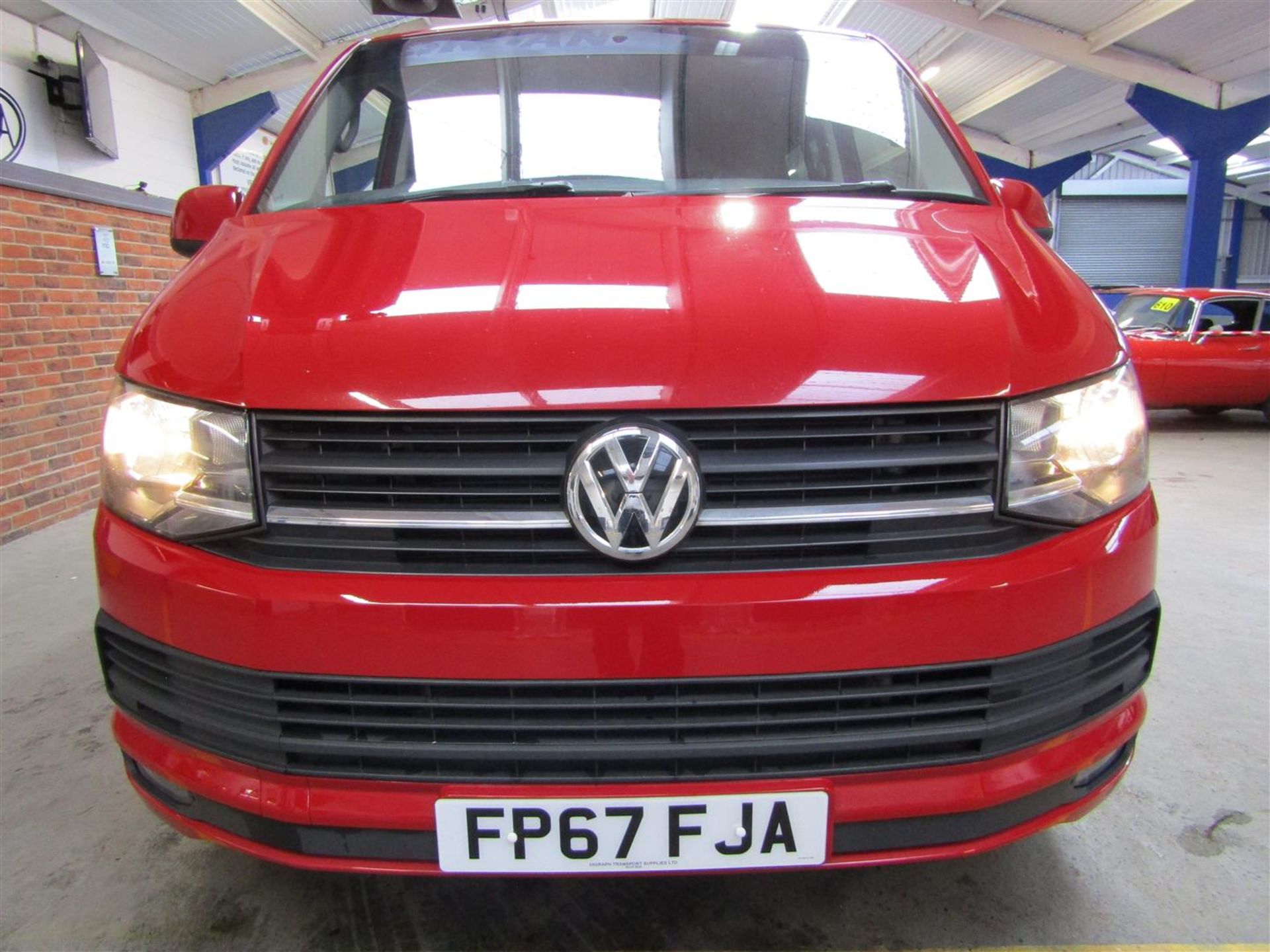 67 17 VW Transporter T30 Highline TD - Image 2 of 34