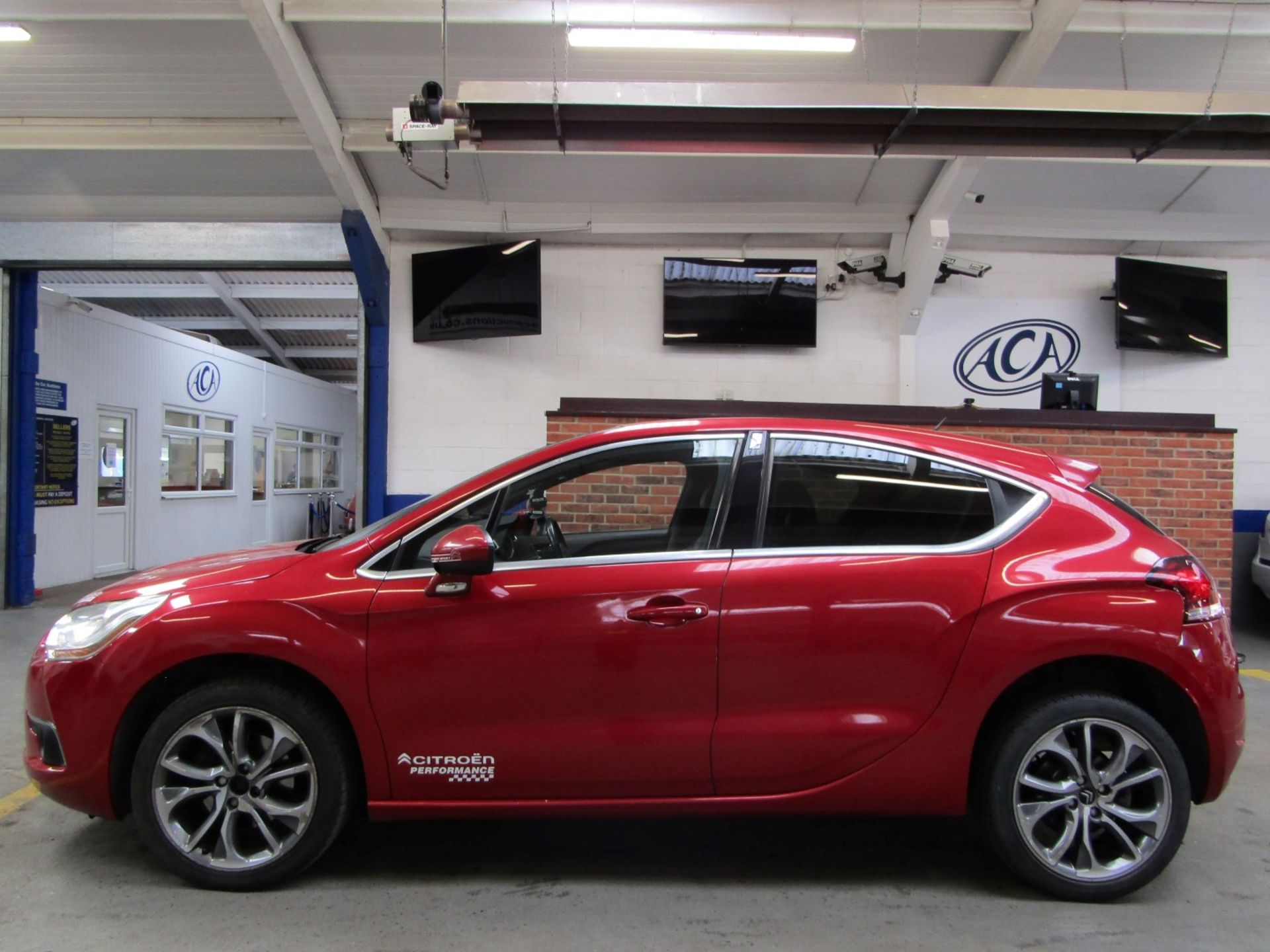 11 11 Citroen DS4 DStyle HDI - Image 25 of 25
