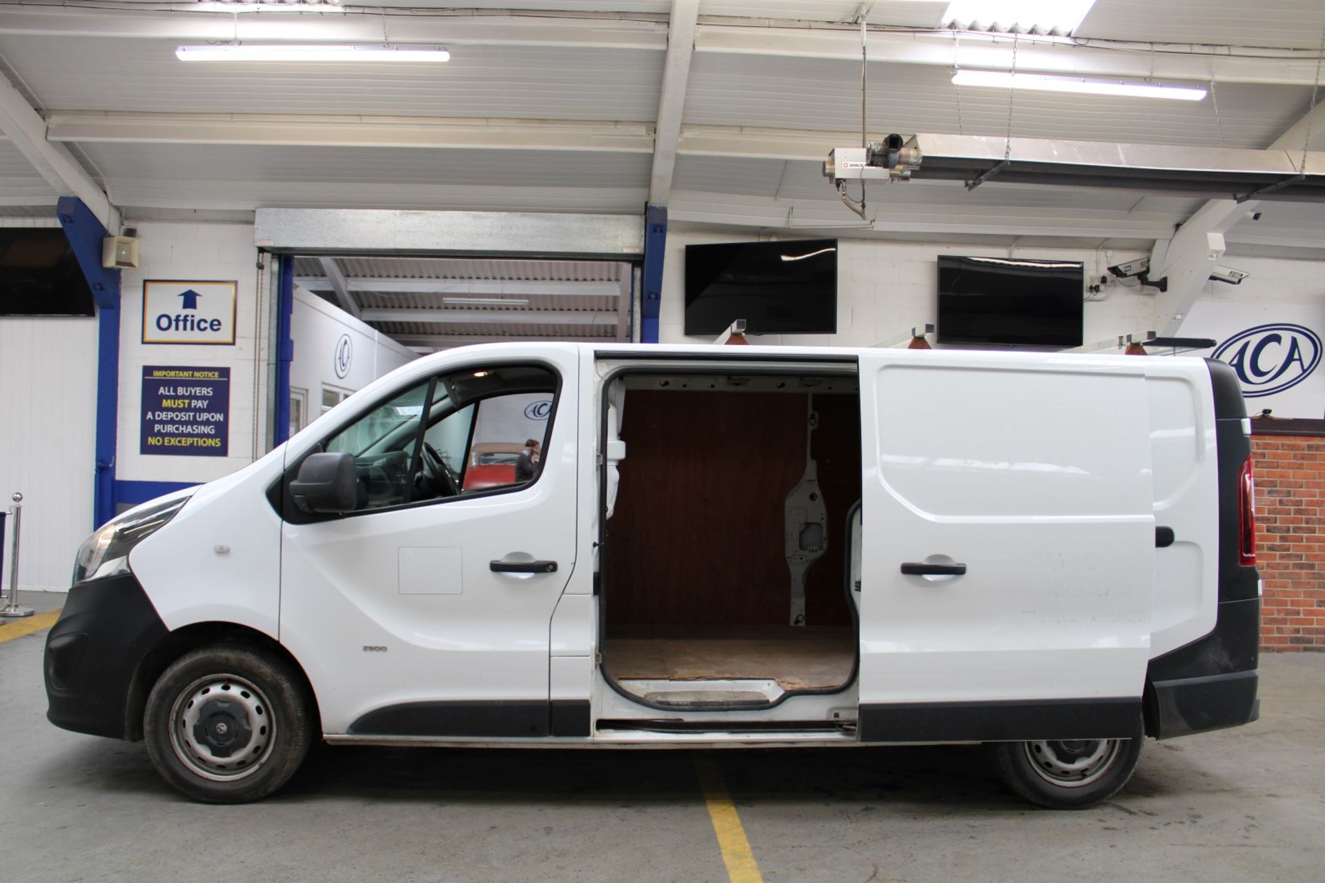 65 15 Vauxhall Vivaro 2900 CDTI - Image 21 of 22