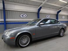 55 05 Jaguar S-Type Sport