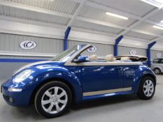 06 06 VW Beetle Cabriolet