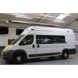 62 13 Peugeot Boxer 435 L4H3 HDI