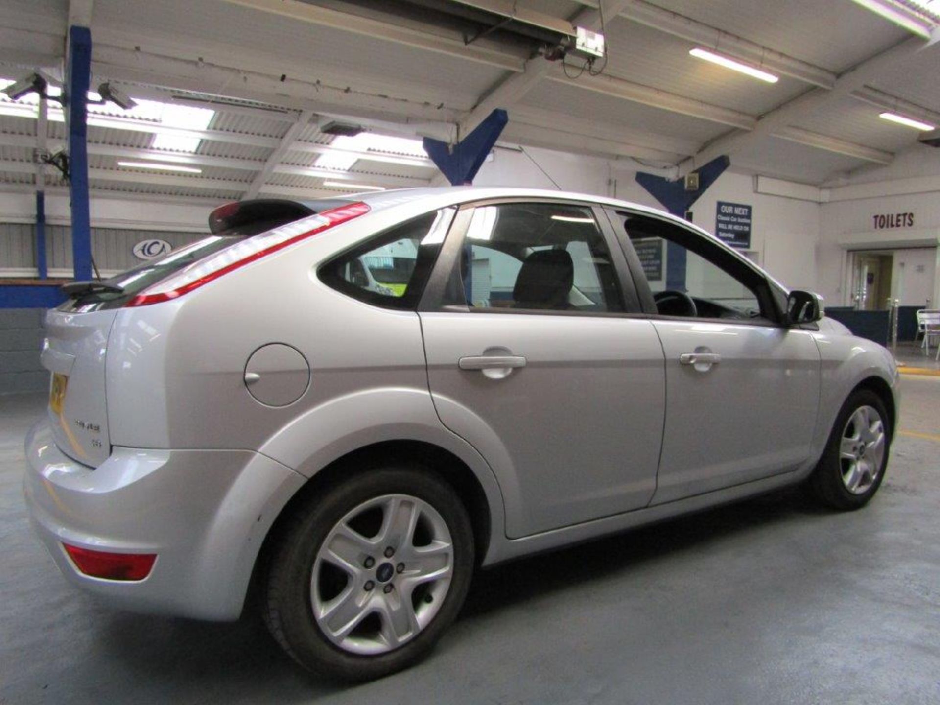 10 10 Ford Focus Style 100 - Image 20 of 25