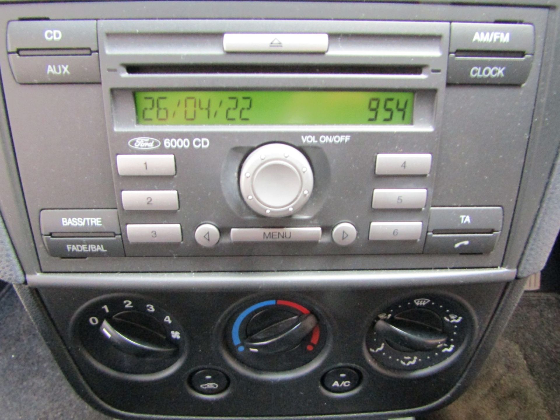 06 06 Ford Fiesta Style Climate - Image 5 of 23