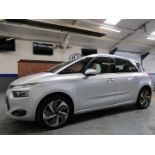 13 14 Citroen C4 Picasso Exclusive T