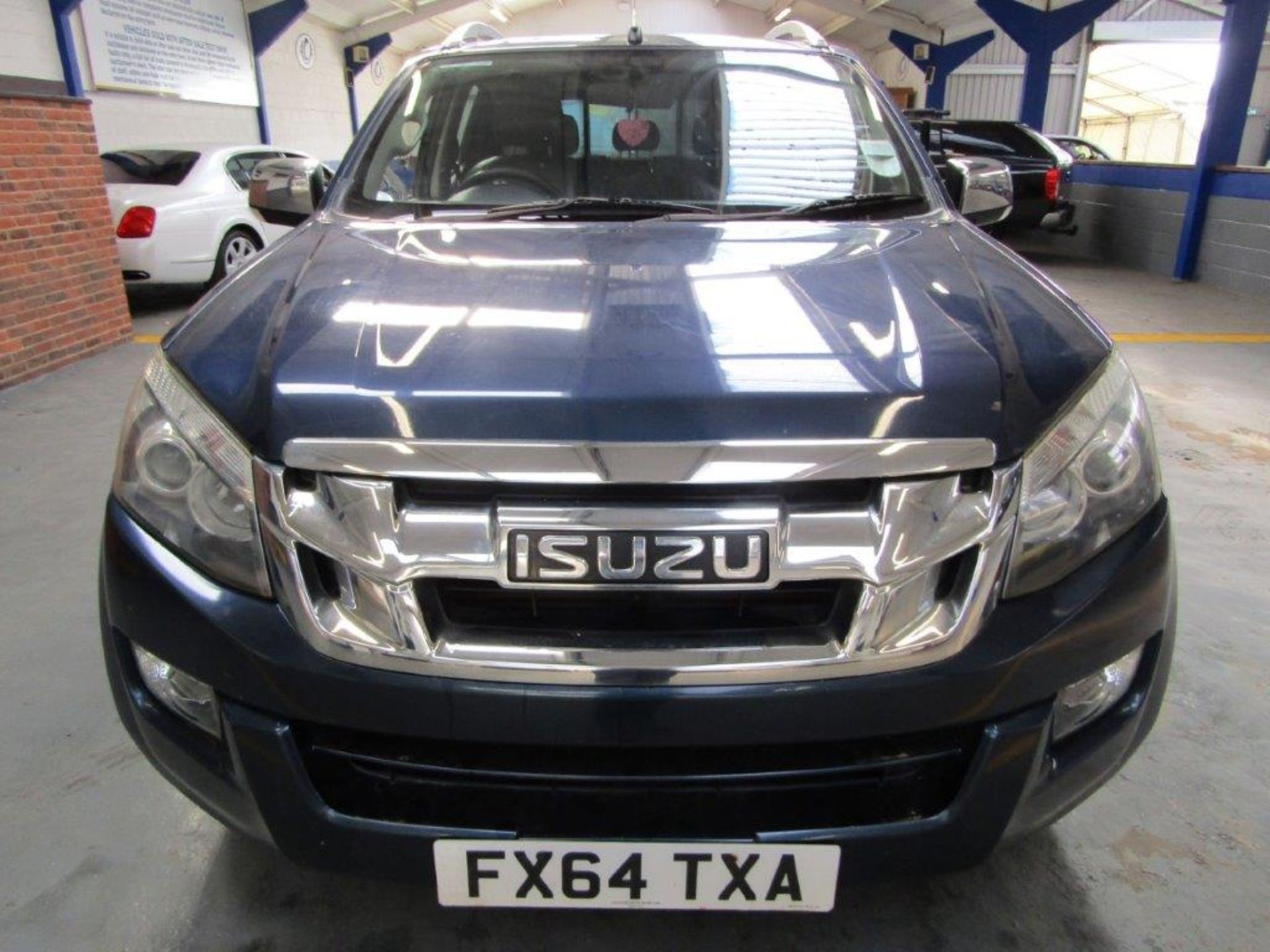 64 14 Isuzu D-Max Utah Vision - Image 2 of 39