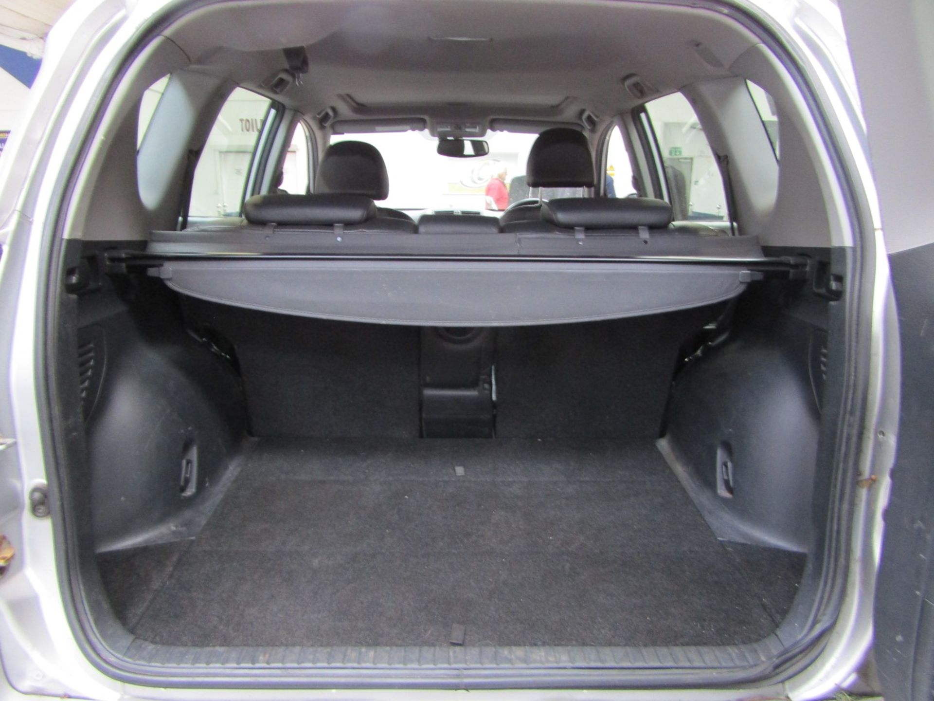 57 07 Toyota Rav 4 XT5 D-4D - Image 25 of 30