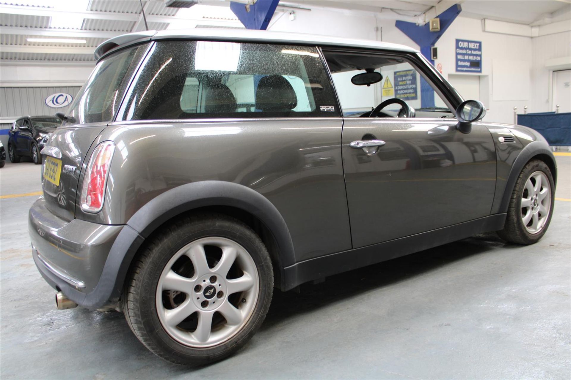 05 55 Mini Cooper Park Lane CVT - Image 26 of 31