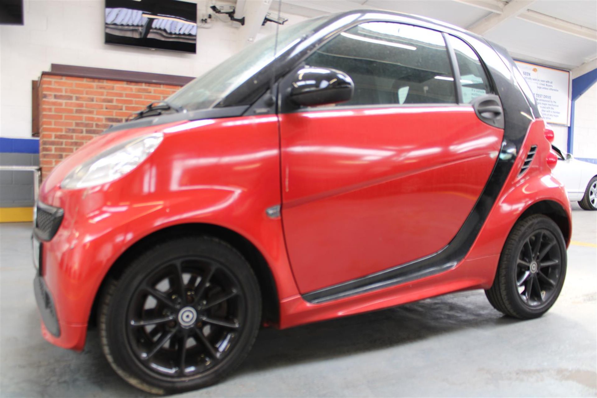 62 12 Smart Fortwo Passion MHD - Image 2 of 27
