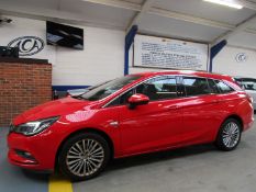 16 16 Vauxhall Astra Elite Nav CDTI