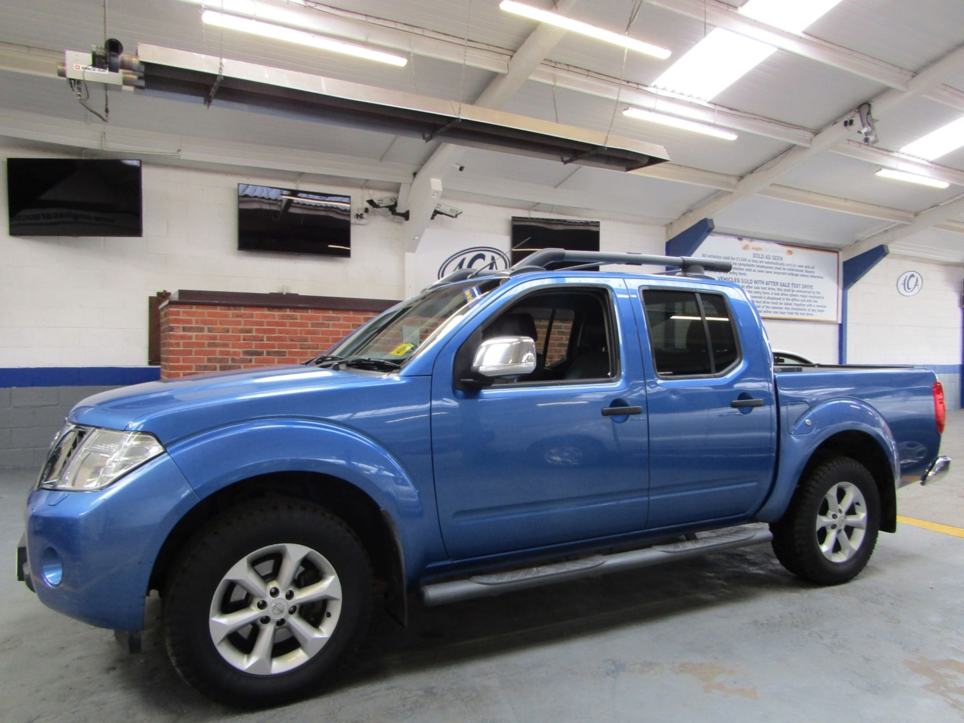 12 12 Nissan Navara Tekna DCI - Image 36 of 36