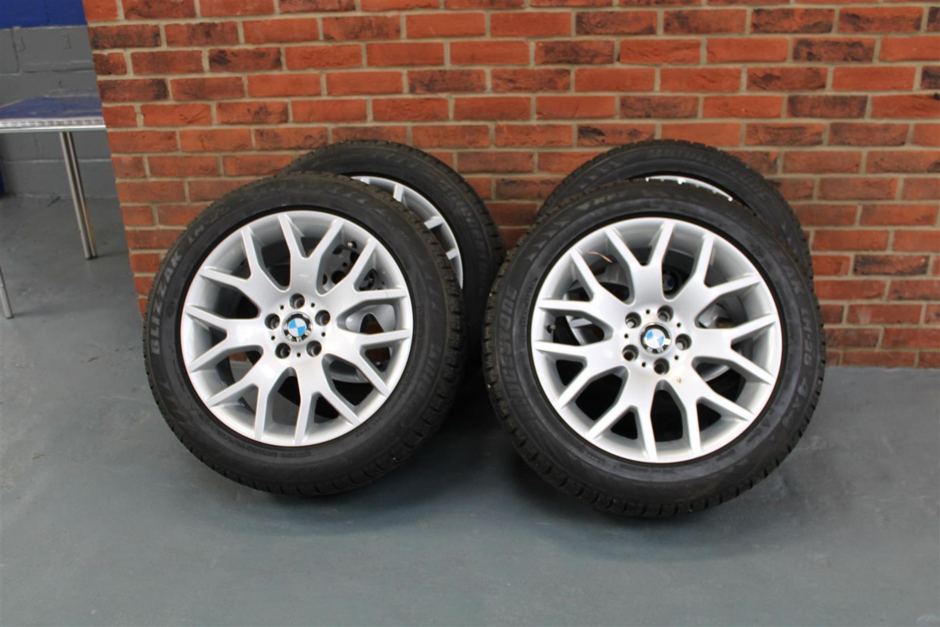 4 Alloys and winter wheels - Image 3 of 7