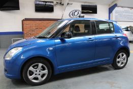 57 07 Suzuki Swift VVTS GLX