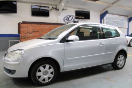 55 05 VW Polo S 75