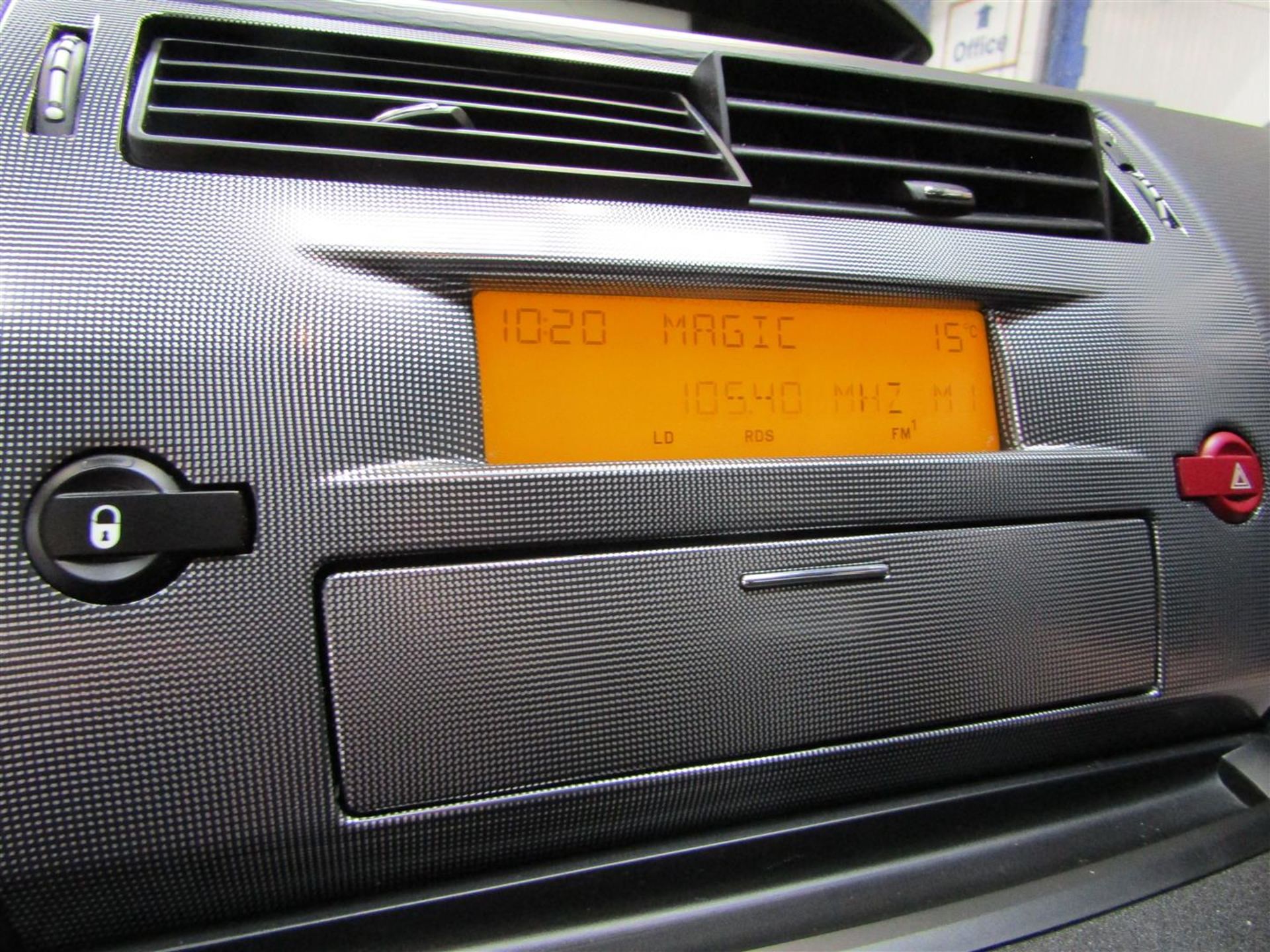 58 08 Citroen C4 SX Auto - Image 7 of 27