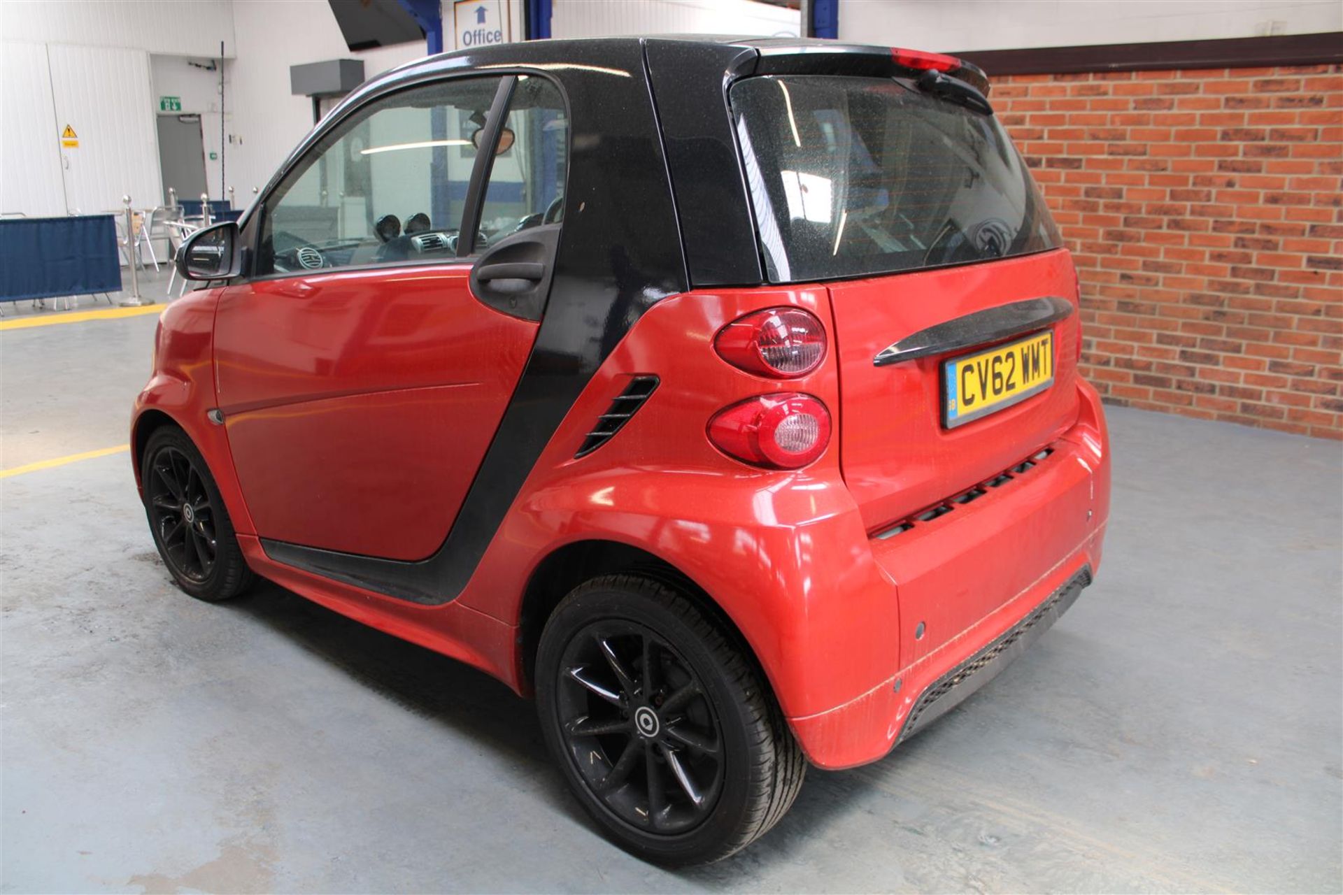 62 12 Smart Fortwo Passion MHD - Image 26 of 27