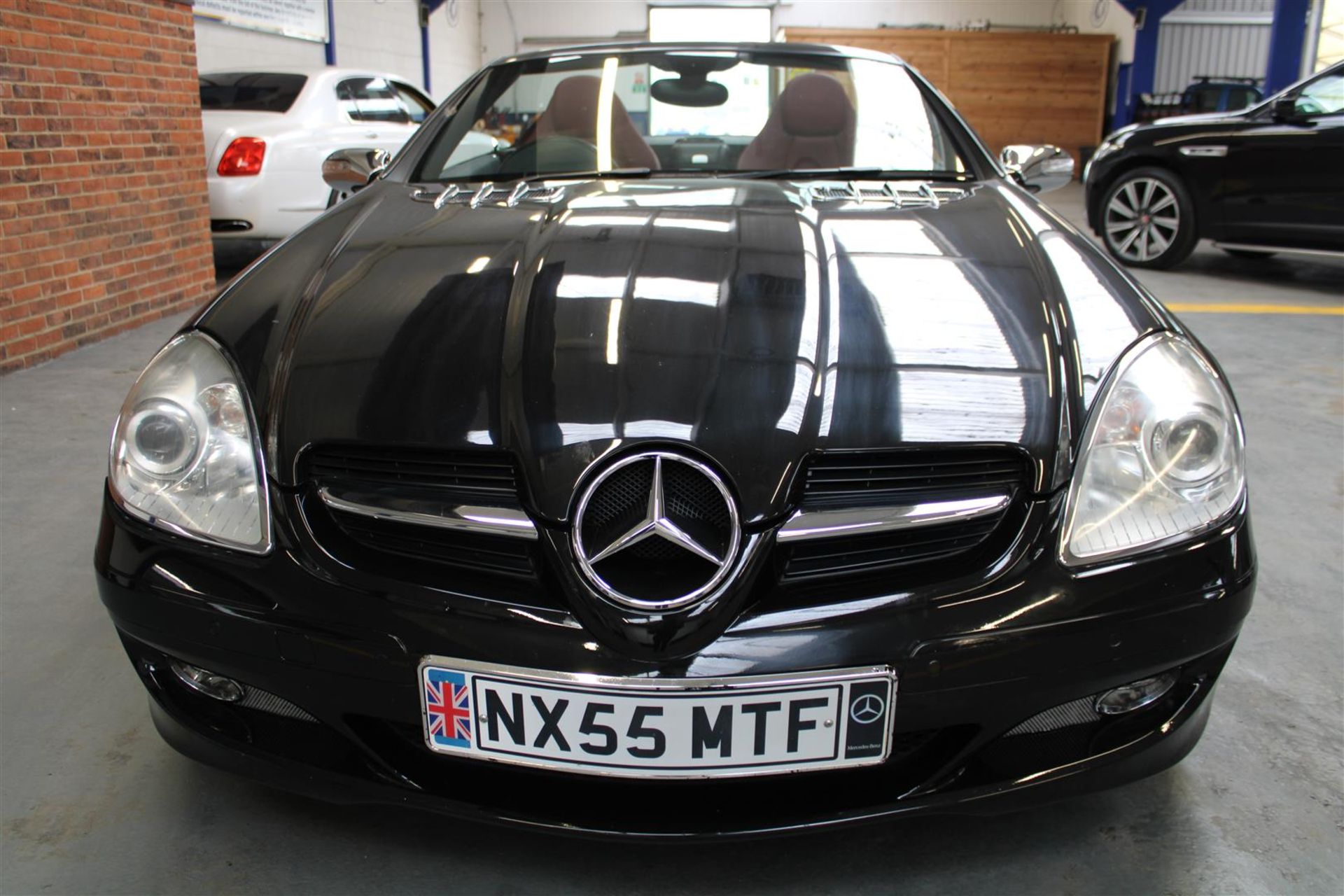 55 05 Mercedes SLK 200 Kompressor - Image 2 of 36