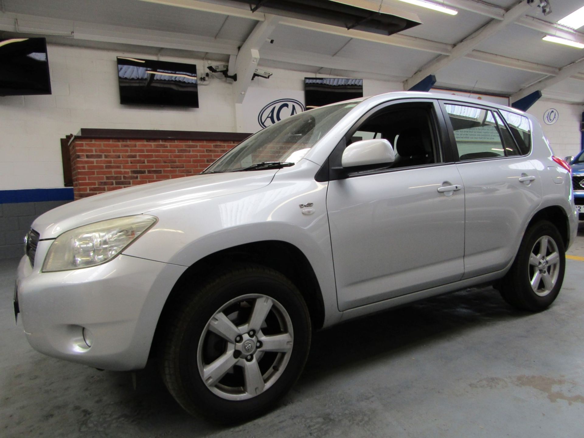 57 07 Toyota Rav 4 XT5 D-4D