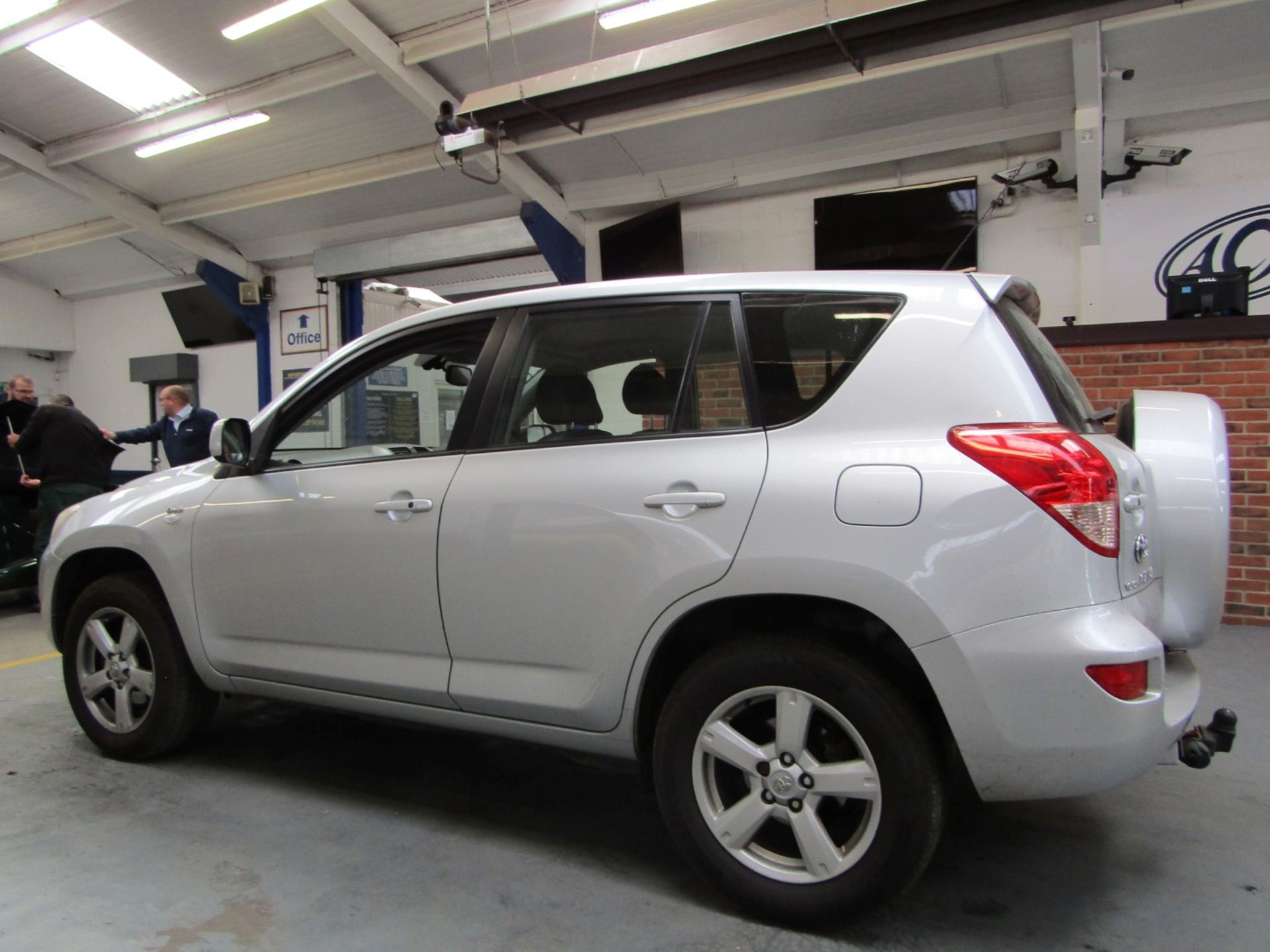 57 07 Toyota Rav 4 XT5 D-4D - Image 29 of 30