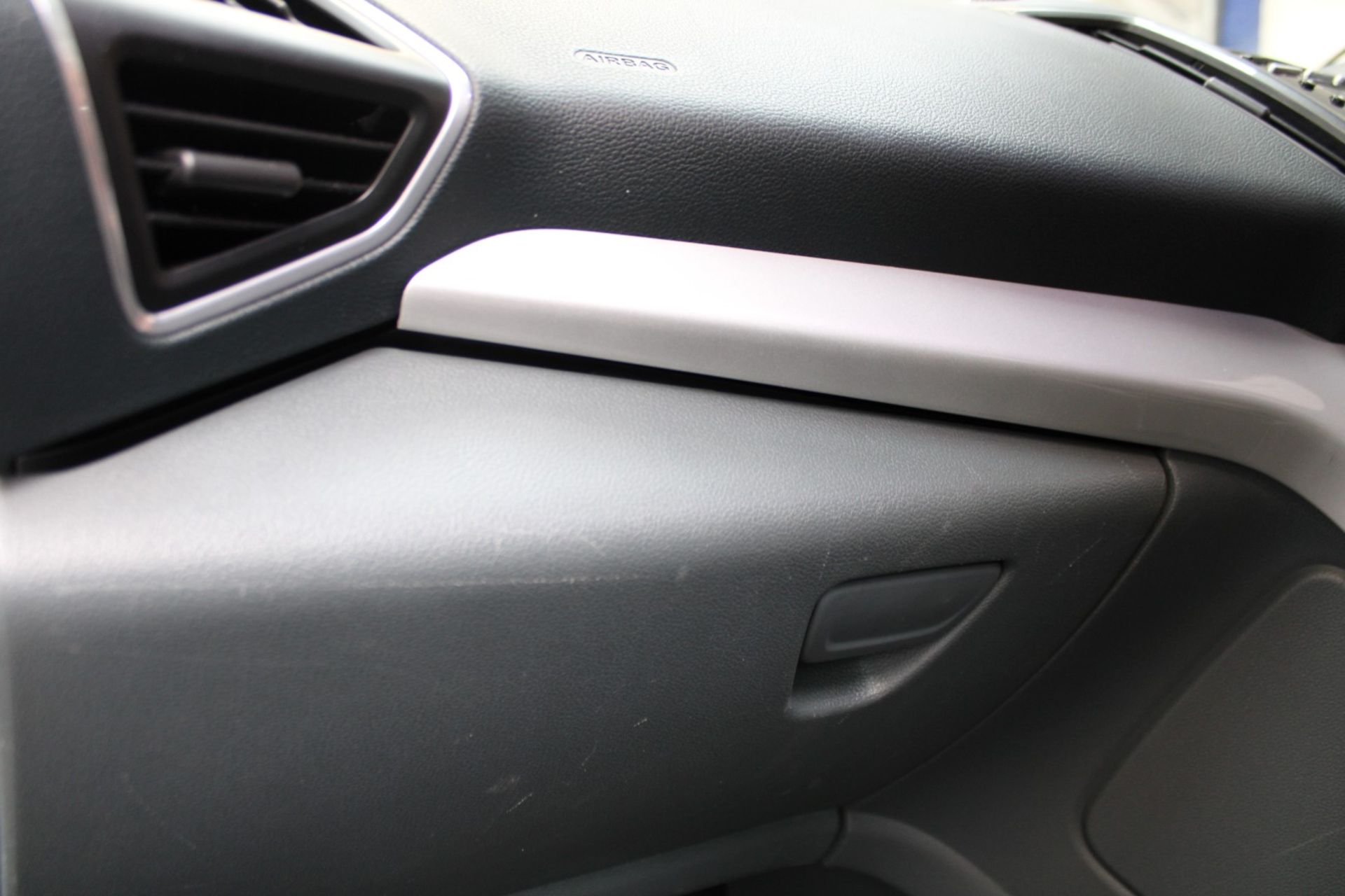 11 11 Ford C-Max Titanium - Image 10 of 30