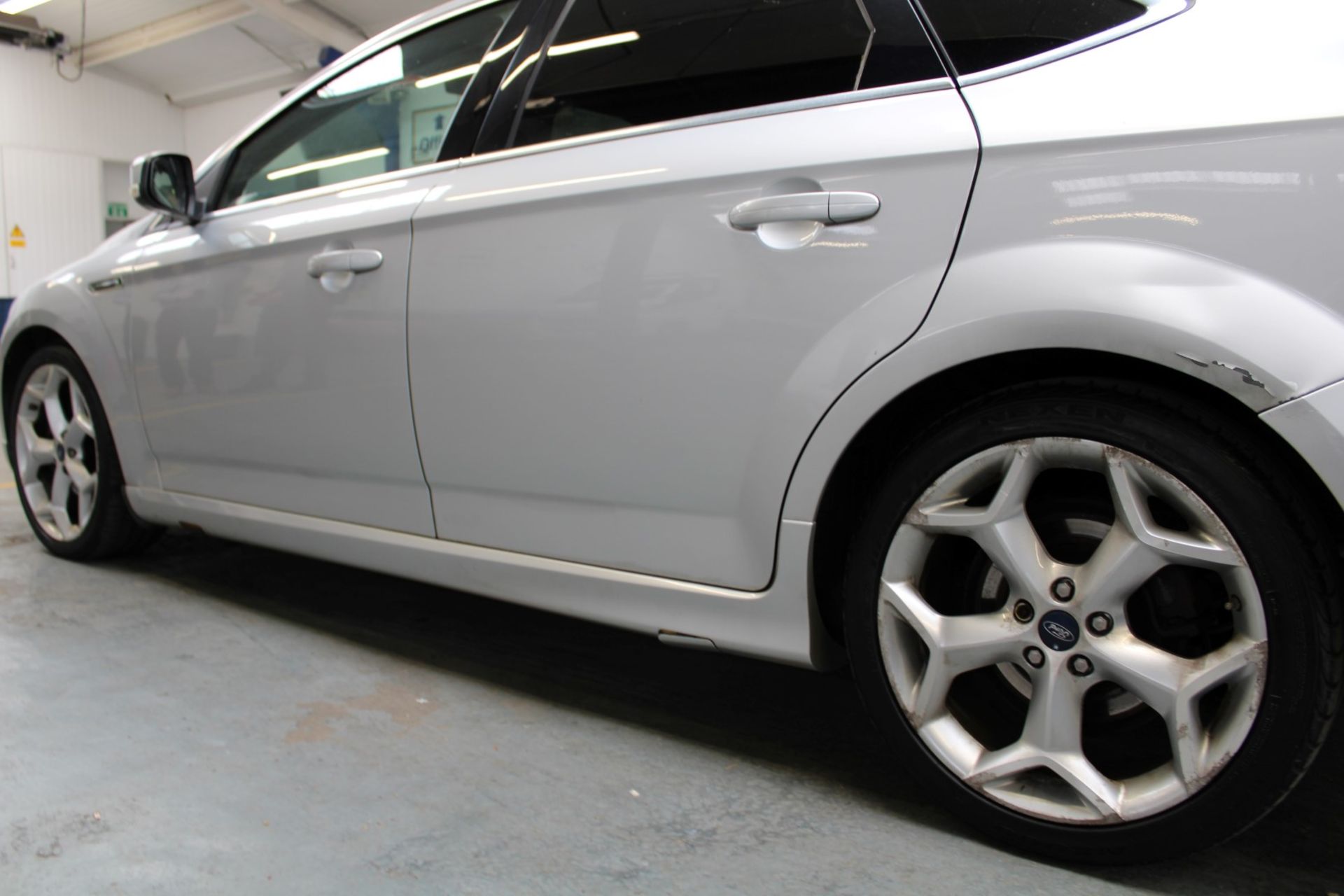 61 11 Ford Mondeo Titanium X Sport T - Image 25 of 34