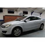 08 08 Vauxhall Astra SXI