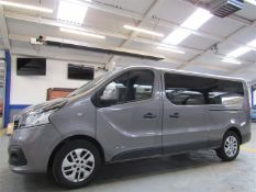 16 16 Renault Trafic LL29 Sport